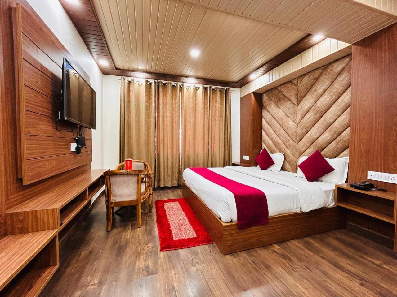 Yog Maya Regency B&B Shimla Extérieur photo